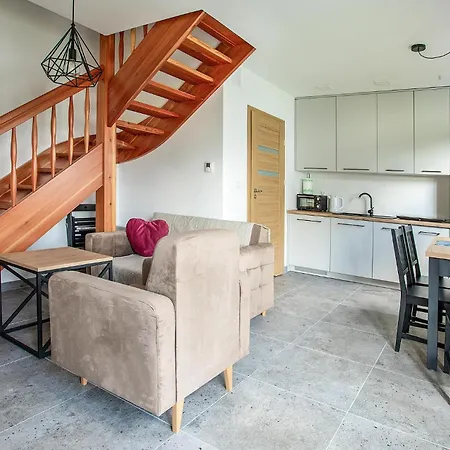 3 Bedroom Lovely In 別荘 *