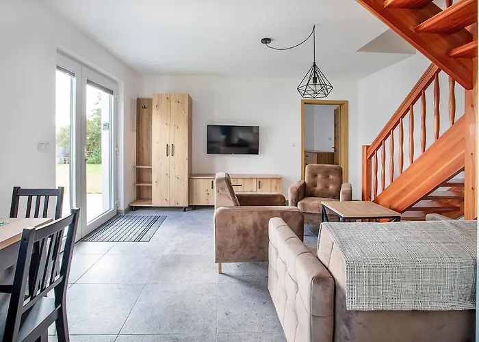 Σπίτι διακοπών 3 Bedroom Lovely In Lubkowo